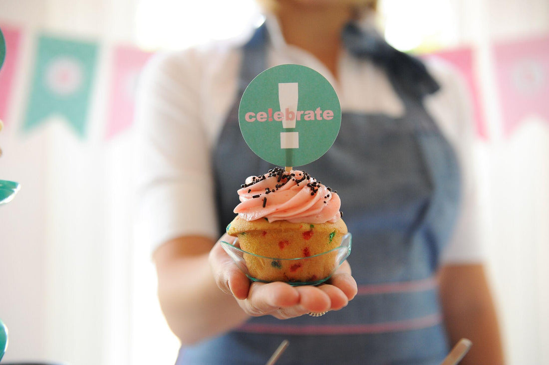 Giving Back: Cupcake Style!